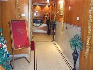 Hotel Celebration Kanpur Extérieur photo